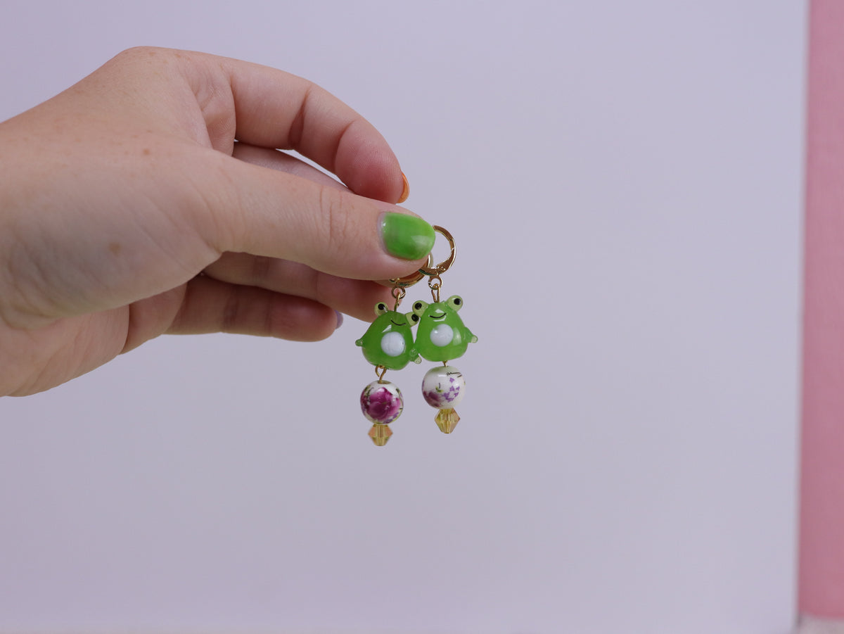 Whimsy Glass Frog Mini Dangles